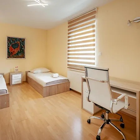 Apartment In Olimp *